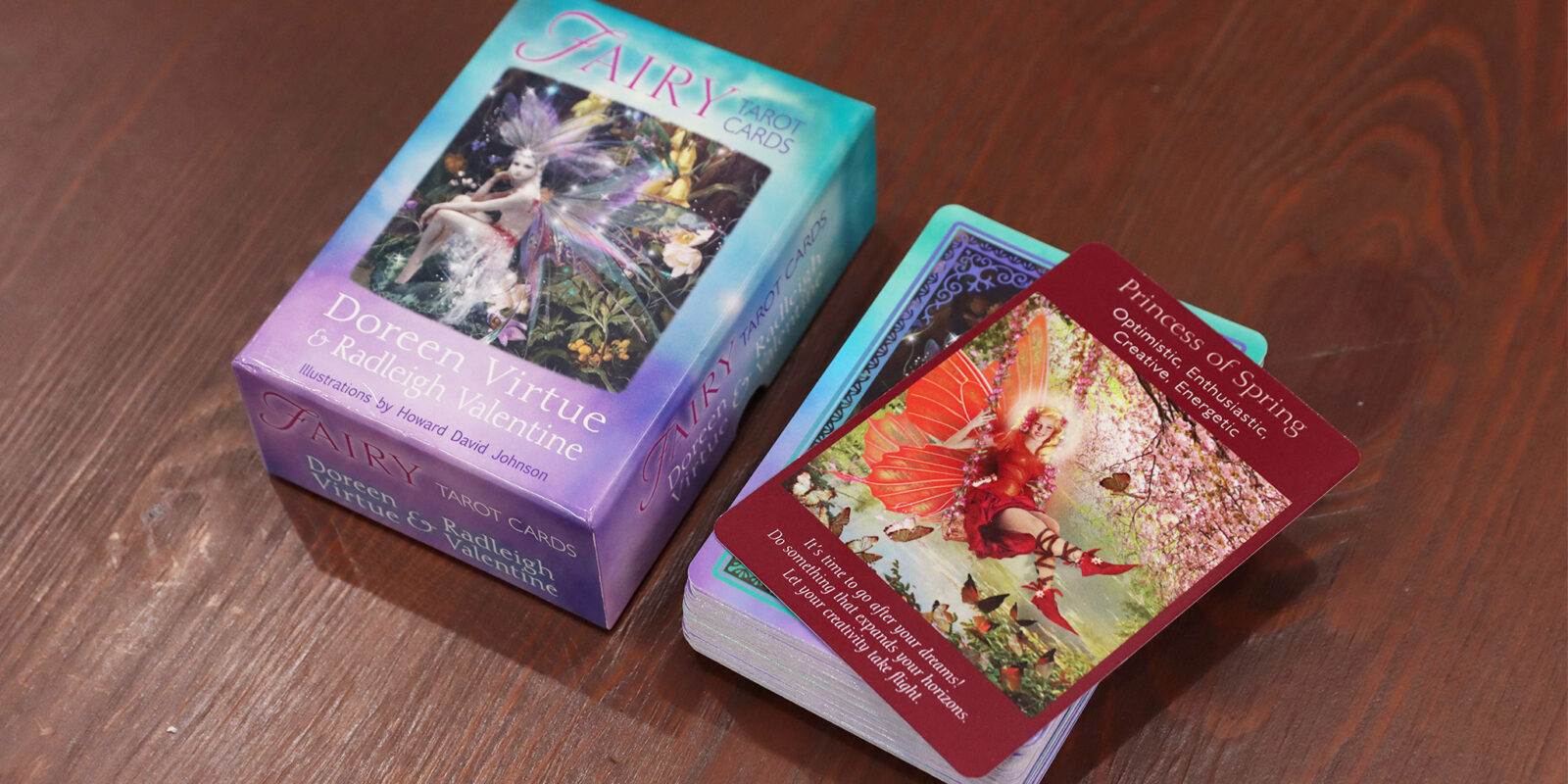 フェアリータロットカード